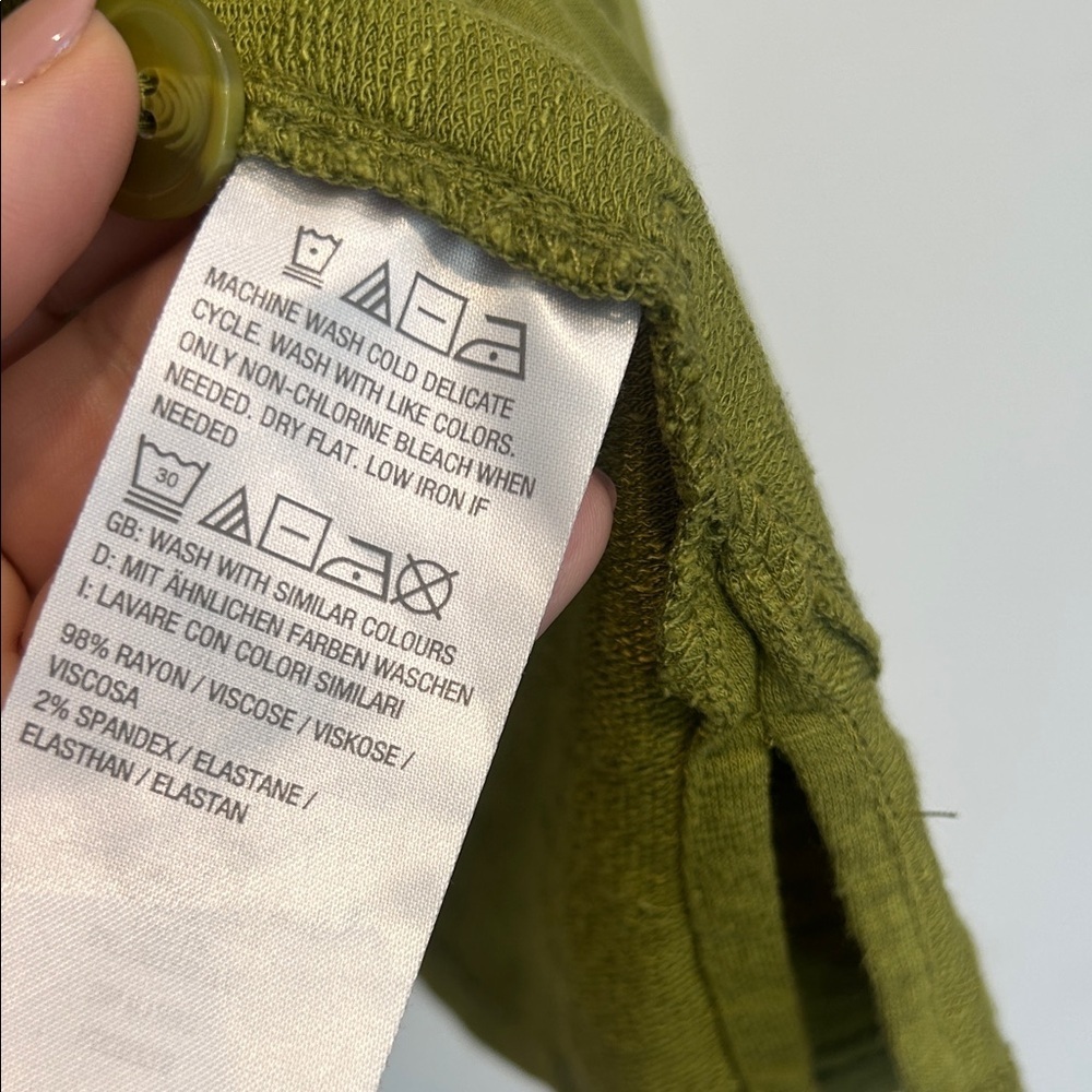 Susan Graver moss Green soft v neck button down short sleeve Cardigan 3X women’s - Picture 4 of 7